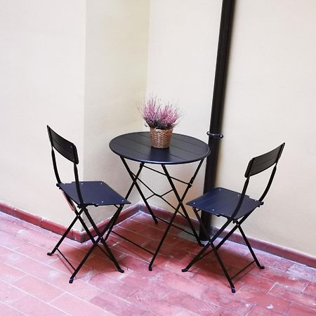 Ca Porticoes Apartment Bologna Luaran gambar